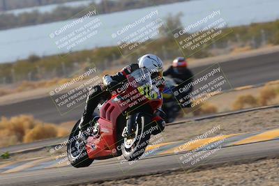 media/Dec-18-2022-SoCal Trackdays (Sun) [[8099a50955]]/Turn 14 (940am)/